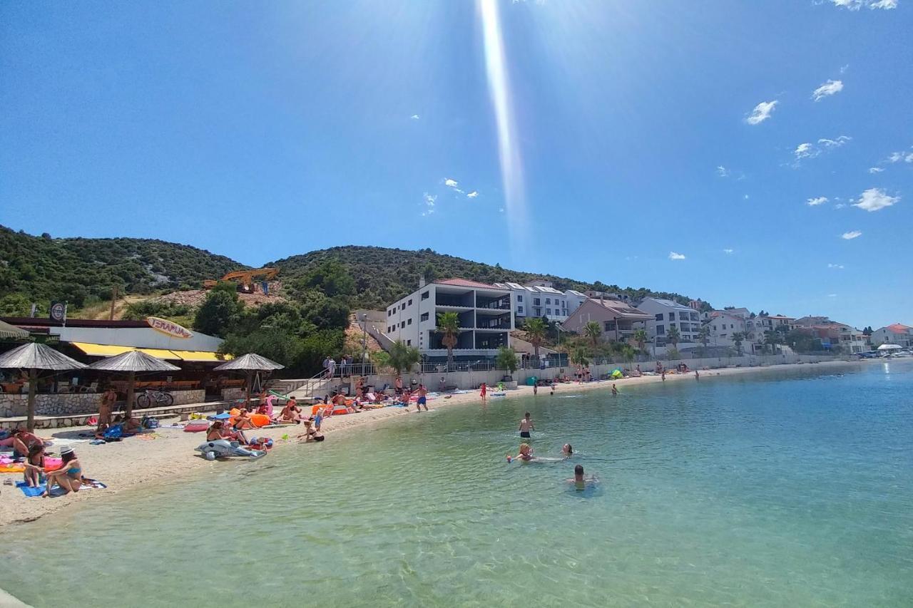 Apartments And Rooms With Parking Space Marina, Trogir - 5953 Exterior foto