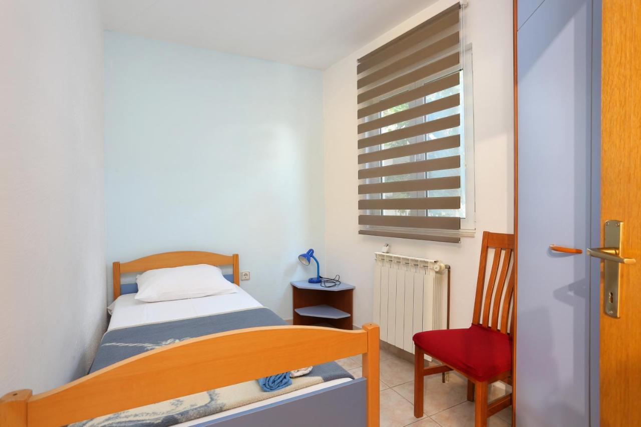 Apartments And Rooms With Parking Space Marina, Trogir - 5953 Exterior foto