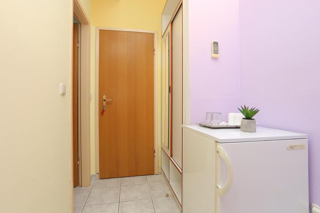 Apartments And Rooms With Parking Space Marina, Trogir - 5953 Exterior foto